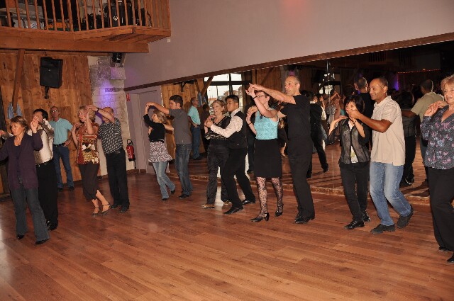 min 2009 11 29 station danse 083